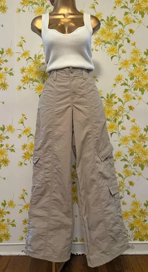 Miss Love Parachute cargo pants in beige size M thumbnail 1
