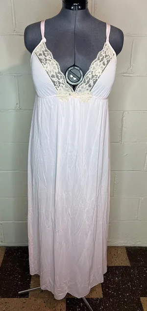 nightgown negligee deep V satin pink vintage thumbnail 1