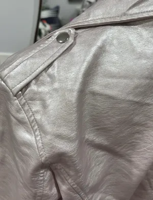 Forever 21 Metallic Pink Cropped Faux Leather Moto Biker Jacket thumbnail 9