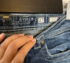 Miss Me Boot Jeans thumbnail 3