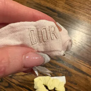 Brand New Dior Beauty Pastel Pink and Yellow Cotton Scrunchies Set of 2 thumbnail 4