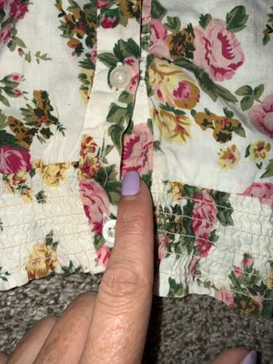 Honey Floral Lace-Trimmed Button-Up Top, Size Medium thumbnail 2