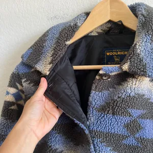 WOOLRICH Vtg Sherpa Aztec Fleece Deep Pile Blue Black Jacket Coat Womens Medium thumbnail 4