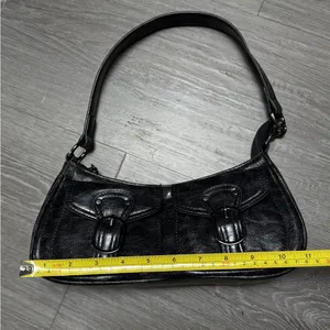 Elegant Faux Black Leather Shoulder Bag thumbnail 6