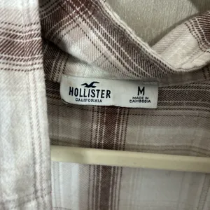 Plaid Button-Up Shirt thumbnail 4