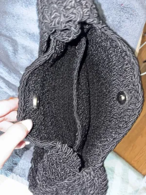 Black Chunky Knit Macrame Shoulder Bag Zip Close thumbnail 6