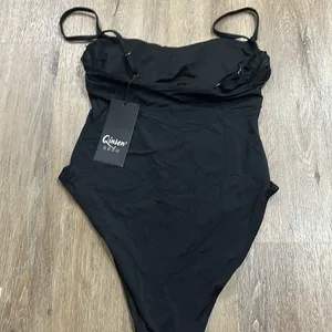 Elegant Black One thumbnail 3