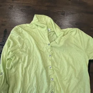 Lulu-B Womens Lightweight Tab‎ Sleeve Button Up Top Green Small Gauzy thumbnail 5