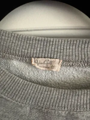 Brandy Melville USA Crop Sweatshirt thumbnail 4