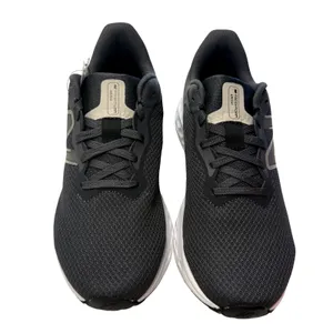 New Balance Fresh Foam Arishi v4 in Grey Beige, Size W10/M8.5 Wide thumbnail 3