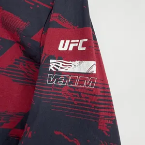UFC Venum Performance Womens Long Sleeve Shirt Red Black Camo Graphic Size M‎ thumbnail 4