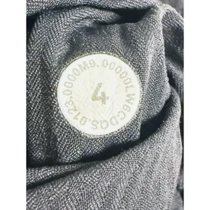 Lululemon Dance Studio Mid Rise Crop Pants Size 4 Black Athleisure Workout Gym thumbnail 4