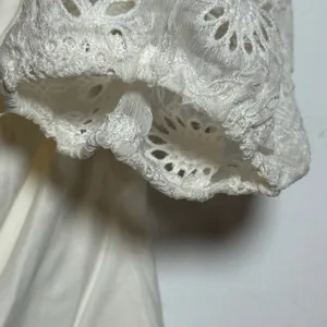 Heartloom‎ Ivory Eyelet Puff Sleeve One Shoulder Ruched Top Shirt Size Small thumbnail 7