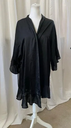 Women's Victoria's Secret Black Robe XS thumbnail 1