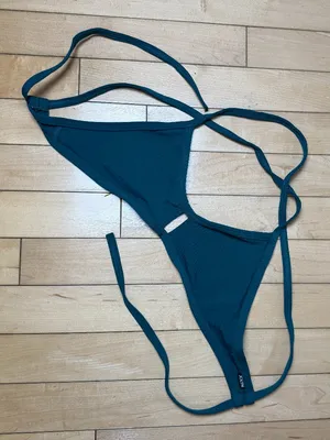 Jolyn Jade Green Vent Style Bikini Swimsuit Top Size Small thumbnail 1
