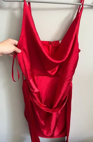 Hello Molly Red Dress thumbnail 4