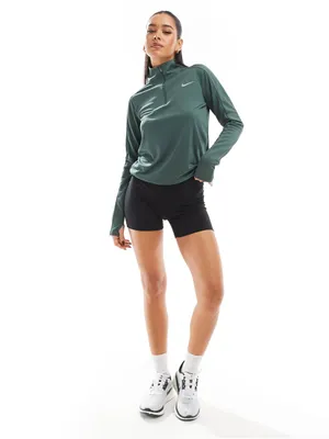 Nike One Training 5 Inch Shorts In Black Size Small thumbnail 3