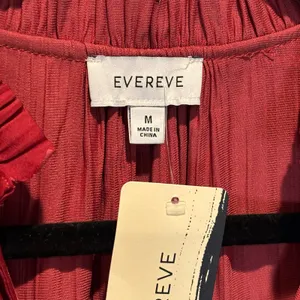 Evereve NWT Jett Ruffle Satin Blouse in Red - size Medium thumbnail 3
