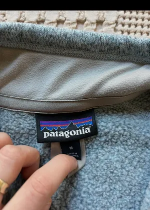 Patagonia Women's Heathered Sky Blue Half-Zip Fleece Pullover thumbnail 5