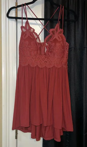 Boutique Top thumbnail 1