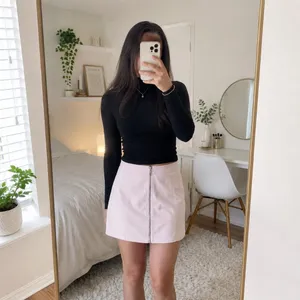Forever 21 Baby Pink Zip-Front Faux Suede Mini Skirt Coquette L thumbnail 3