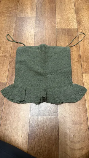 American Eagle crop top  thumbnail 2
