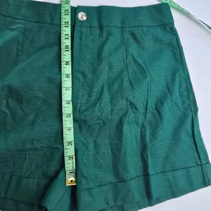 SHEIN Emerald Green High Waisted Tailored Shorts Cuffed Hem Size‎ L 8/10 thumbnail 7
