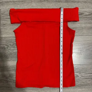 A New Day Womens Medium Top Red Ribbed‎ Off The Shoulder Bardot Knit Stretch thumbnail 7