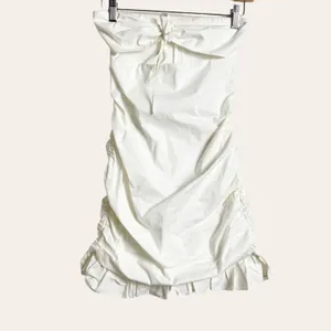 Tiger Mist Calayan White Ruched Strapless Bandeau Ruffle Hem Mini Dress Sz S thumbnail 3