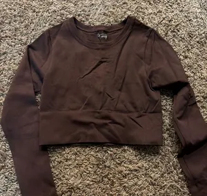 Aerie Cropped Long Sleeve thumbnail 1