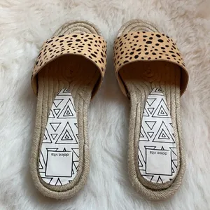 Dolce Vita Espadrille Leopard Sandals thumbnail 4