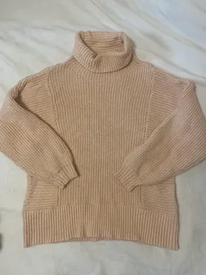Oversized Sweater thumbnail 1