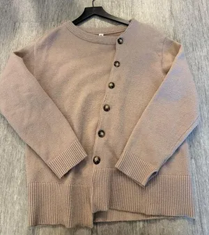 Women's Button Up thumbnail 1