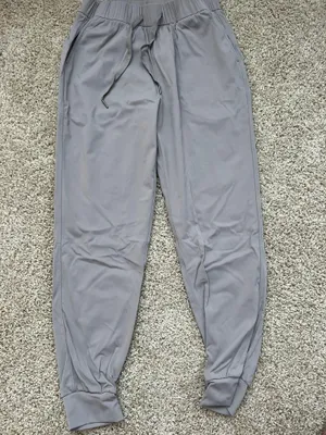 Joggers thumbnail 1