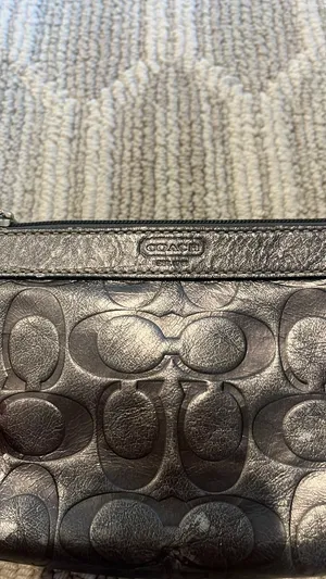 Coach Wristlet thumbnail 3