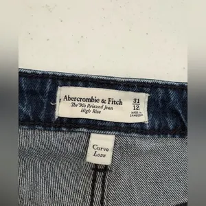 Abercrombie High Rise 90s‎ Relaxed Jean Raw Hem 31/12L long EUC thumbnail 10