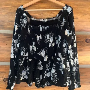Torrid Rayon Slub Smocked Bodice Long Sleeve Crop Blouse thumbnail 2