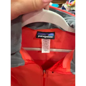 Patagonia Orange‎ W's Piton Hybrid Vest Style #31815 women's large thumbnail 3