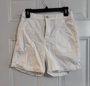 White high waisted shorts thumbnail 1