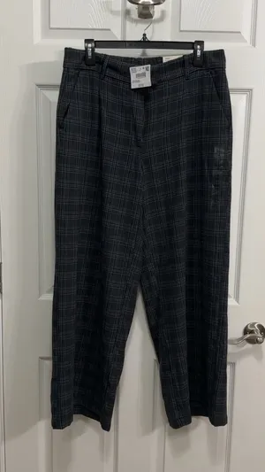 American Eagle Trousers thumbnail 1