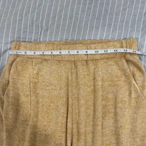 Kittenish orange joggers large‎ thumbnail 2