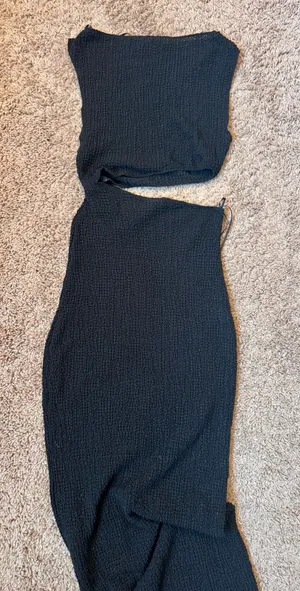 Zara Black Cutout Maxi dress thumbnail 1