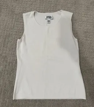White Top thumbnail 1