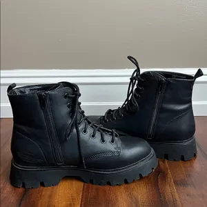 Madden Girl Stanton Chelsea Boots with Side Zippers thumbnail 8
