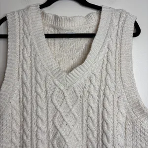 Aerie Cable Knit V Neck Sweater Vest Cream oversized Size‎ L thumbnail 3
