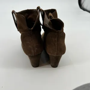 Lucky Brand Gennee brown Suede Wedge Pull On Ankle Booties almond toe Size 8.5 thumbnail 5