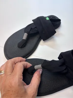 Sanuk Sling Yoga Sandals with Black Fabric Straps LIKE NEW Women’s SZ 8 thumbnail 11