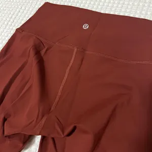 Lululemon Wunder Train High-Rise Tight 15" - size 4 thumbnail 5