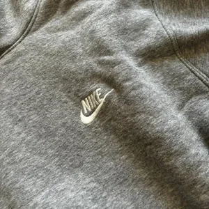 Nike Women's Grey and White Hoodie thumbnail 3