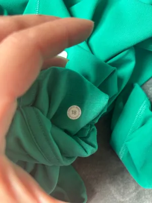 NWT Lululemon Align High-Rise Pant with Pockets 25" Maldives Green - Size 18 thumbnail 5